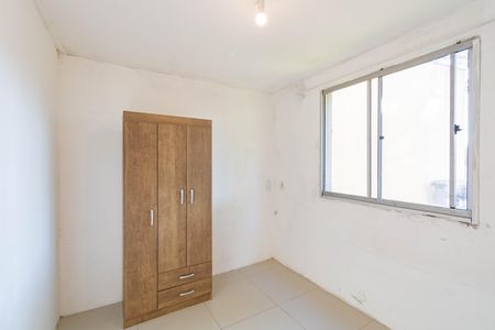 Quarto de apartamento para alugar com 2 quartos, 44m² em Mato Grande, Canoas