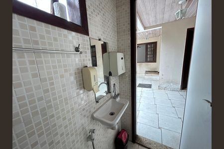 Casa para alugar com 121m², 3 quartos e 2 vagasBanheiro 3