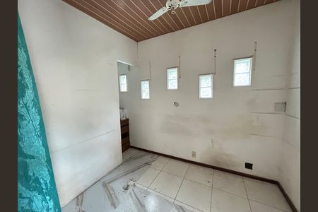 Casa para alugar com 121m², 3 quartos e 2 vagasQuarto 2