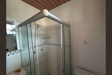 Casa para alugar com 121m², 3 quartos e 2 vagasBanheiro da Suíte