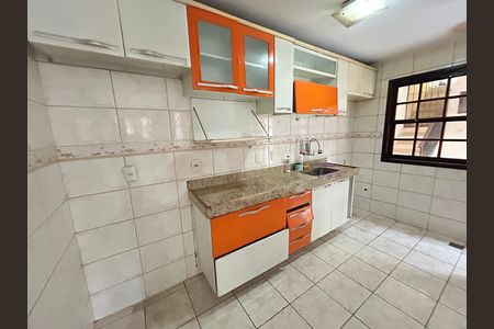 Casa para alugar com 121m², 3 quartos e 2 vagasCozinha