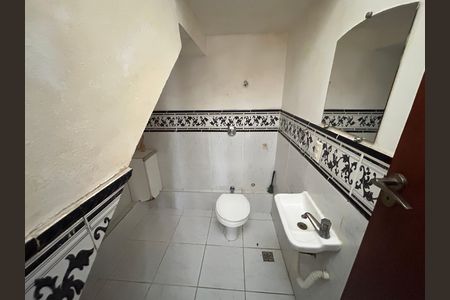 Casa para alugar com 121m², 3 quartos e 2 vagasBanheiro 4