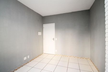 Sala de apartamento para alugar com 2 quartos, 42m² em Jardim Central, Cotia
