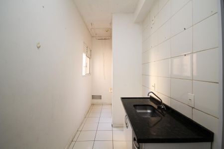 Cozinha de apartamento para alugar com 2 quartos, 42m² em Jardim Central, Cotia