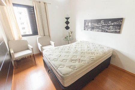 Apartamento à venda com 107m², 3 quartos e 2 vagas Apartamento à venda com 107m², 3 quartos e 2 vagasQuarto 1