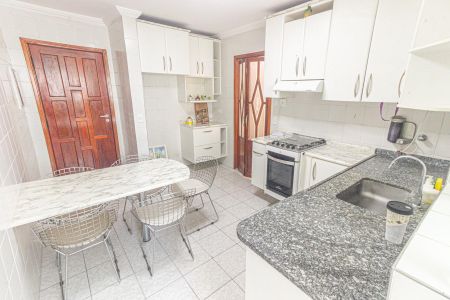 Apartamento à venda com 107m², 3 quartos e 2 vagas Apartamento à venda com 107m², 3 quartos e 2 vagasCozinha