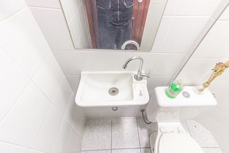 Apartamento à venda com 107m², 3 quartos e 2 vagas Apartamento à venda com 107m², 3 quartos e 2 vagasBanheiro de Serviço