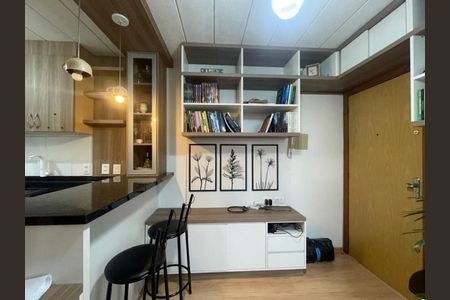 Apartamento para alugar com 32m², 2 quartos e 1 vaga