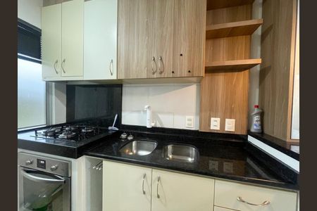 Apartamento para alugar com 32m², 2 quartos e 1 vaga