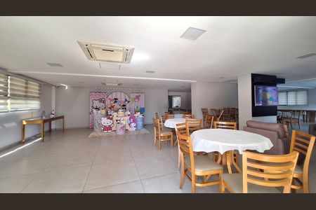 Apartamento à venda com 171m², 3 quartos e 2 vagasÁrea comum - Salão de festas