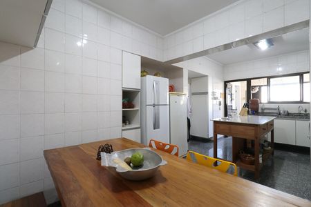 Apartamento à venda com 171m², 3 quartos e 2 vagasCozinha