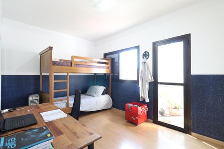 Apartamento à venda com 171m², 3 quartos e 2 vagasSuíte 2