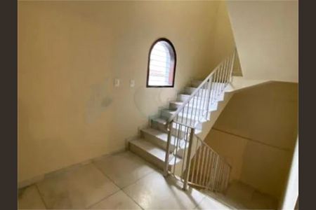 Casa à venda com 263m², 4 quartos e 3 vagas