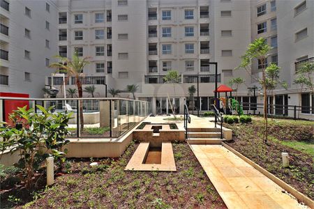 Apartamento à venda com 80m², 2 quartos e 1 vaga