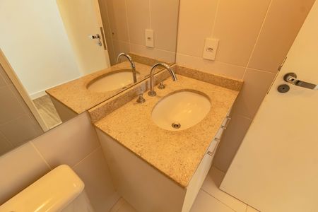 Apartamento para alugar com 68m², 2 quartos e 2 vagas