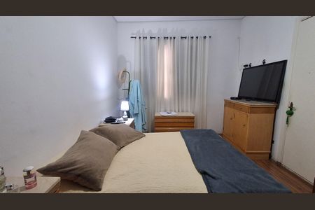 Casa para alugar com 220m², 2 quartos e 2 vagasQuarto 1