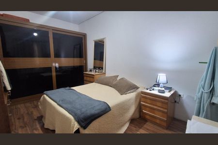 Casa para alugar com 220m², 2 quartos e 2 vagasQuarto 1