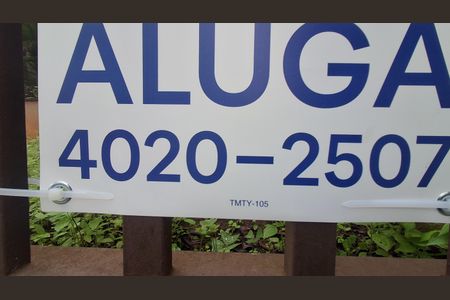 Casa para alugar com 220m², 2 quartos e 2 vagasCódigo plaquinha TMTY-105