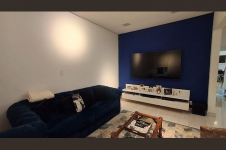 Casa para alugar com 220m², 2 quartos e 2 vagasSala de tv 