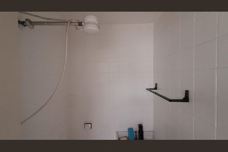 Casa para alugar com 220m², 2 quartos e 2 vagasBanheiro de Serviço 
