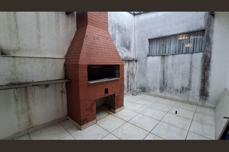 Casa para alugar com 220m², 2 quartos e 2 vagasQuintal 