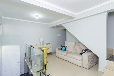 Casa à venda com 136m², 3 quartos e 2 vagasSala