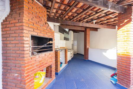 Casa à venda com 136m², 3 quartos e 2 vagasChurrasqueira