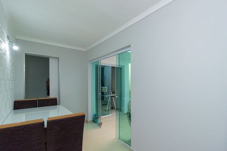 Casa à venda com 136m², 3 quartos e 2 vagasCopa/Sala de Jantar