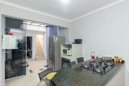 Casa à venda com 136m², 3 quartos e 2 vagasCozinha