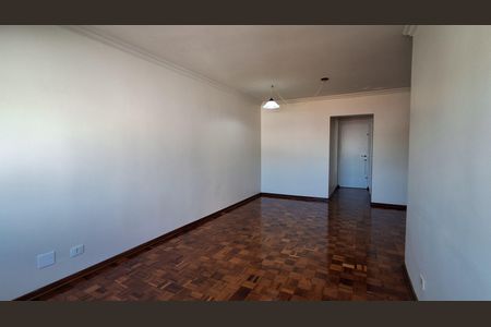 Apartamento à venda com 80m², 3 quartos e 1 vagaSala