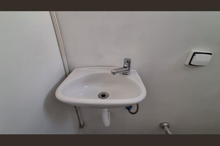 Apartamento à venda com 80m², 3 quartos e 1 vagaBanheiro 2