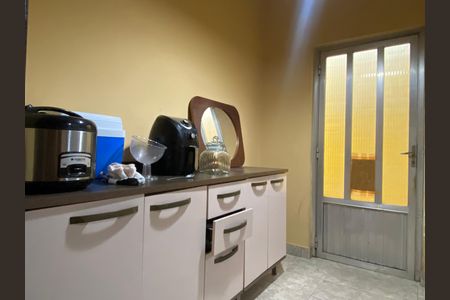 Cozinha de casa para alugar com 3 quartos, 500m² em Presidente Altino, Osasco