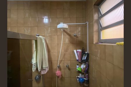 Casa à venda com 500m², 3 quartos e 3 vagas Casa à venda com 500m², 3 quartos e 3 vagasBanheiro 2