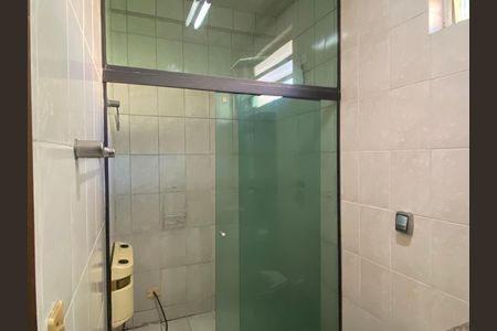 Casa à venda com 500m², 3 quartos e 3 vagas Casa à venda com 500m², 3 quartos e 3 vagasBanheiro da Suíte