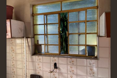 Casa à venda com 500m², 3 quartos e 3 vagas Casa à venda com 500m², 3 quartos e 3 vagasÁrea de Serviço