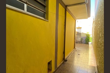 Casa à venda com 500m², 3 quartos e 3 vagas Casa à venda com 500m², 3 quartos e 3 vagasÁrea externa