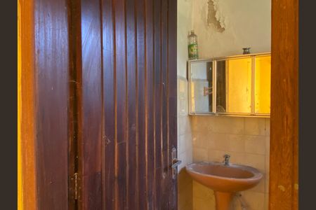 Casa à venda com 500m², 3 quartos e 3 vagas Casa à venda com 500m², 3 quartos e 3 vagasBanheiro 3 - Externo