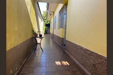 Casa à venda com 500m², 3 quartos e 3 vagas Casa à venda com 500m², 3 quartos e 3 vagasÁrea externa