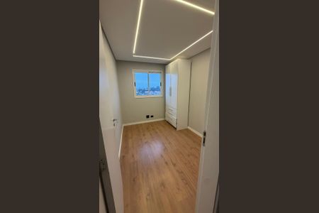 Quarto 2 de apartamento para alugar com 2 quartos, 60m² em Fanny, Curitiba
