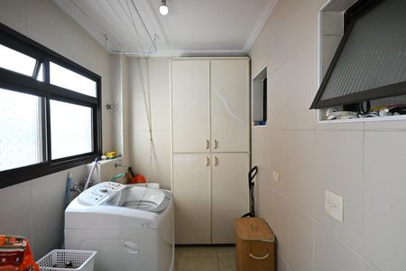 Apartamento à venda com 84m², 2 quartos e 2 vagasÁrea de Serviço 