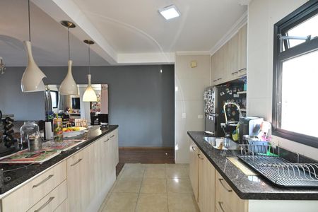 Apartamento à venda com 84m², 2 quartos e 2 vagasCozinha