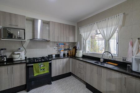 Casa à venda com 300m², 2 quartos e 5 vagasCozinha