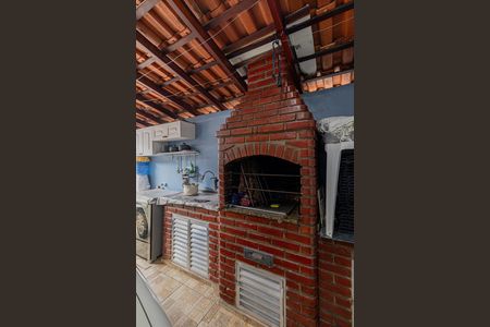 Casa à venda com 300m², 2 quartos e 5 vagasChurrasqueira 