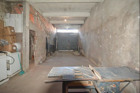 Garagem de casa à venda com 2 quartos, 125m² em Jardim Nascimento, São Bernardo do Campo