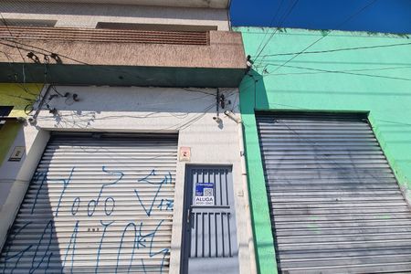 Fachada de casa para alugar com 2 quartos, 115m² em Jardim Planalto, São Paulo