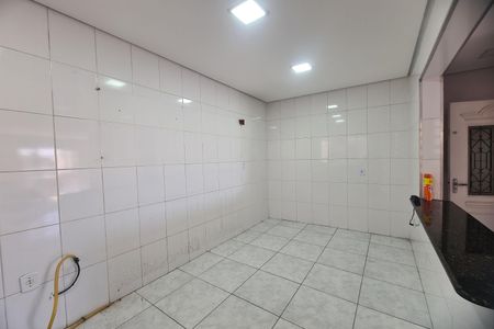 Cozinha de casa para alugar com 2 quartos, 115m² em Jardim Planalto, São Paulo