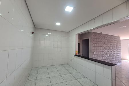 Cozinha de casa para alugar com 2 quartos, 115m² em Jardim Planalto, São Paulo