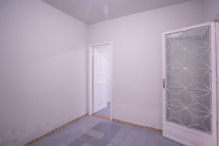Sala de casa para alugar com 1 quarto, 36m² em Gradim, São Gonçalo