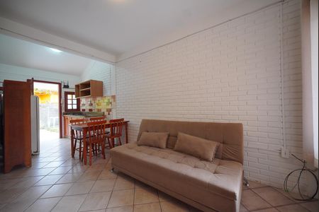 Casa de Condomínio para alugar com 1 quarto, 75m² em Barra da Lagoa, Florianópolis