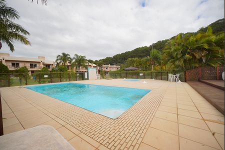 Casa de condomínio para alugar com 75m², 1 quarto e 1 vagaPiscina